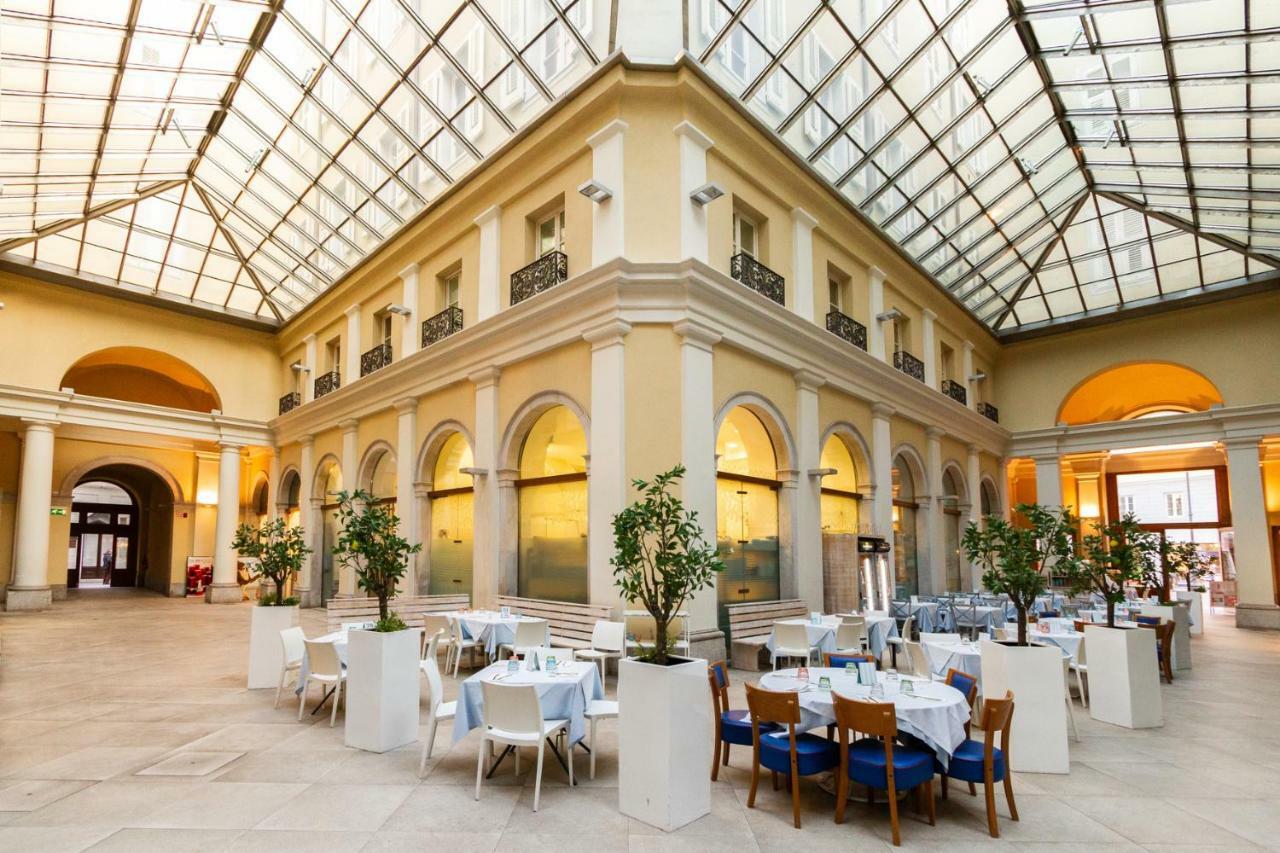 Tergesteo Palace Suite Триест Екстериор снимка